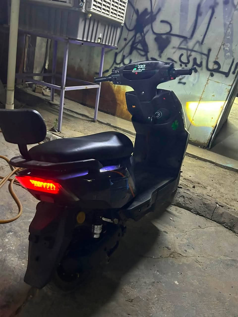 دراجه شحن سكنس مواصفات نص دراجه جديده على كد روحه قريبه  ٦ بطاريات الشحنه الوحده 78 كيلو بيه ٣ نمارات
مكاني بغداد الدورة حي لصحه 
*********** متواجد واتساب 850الف
