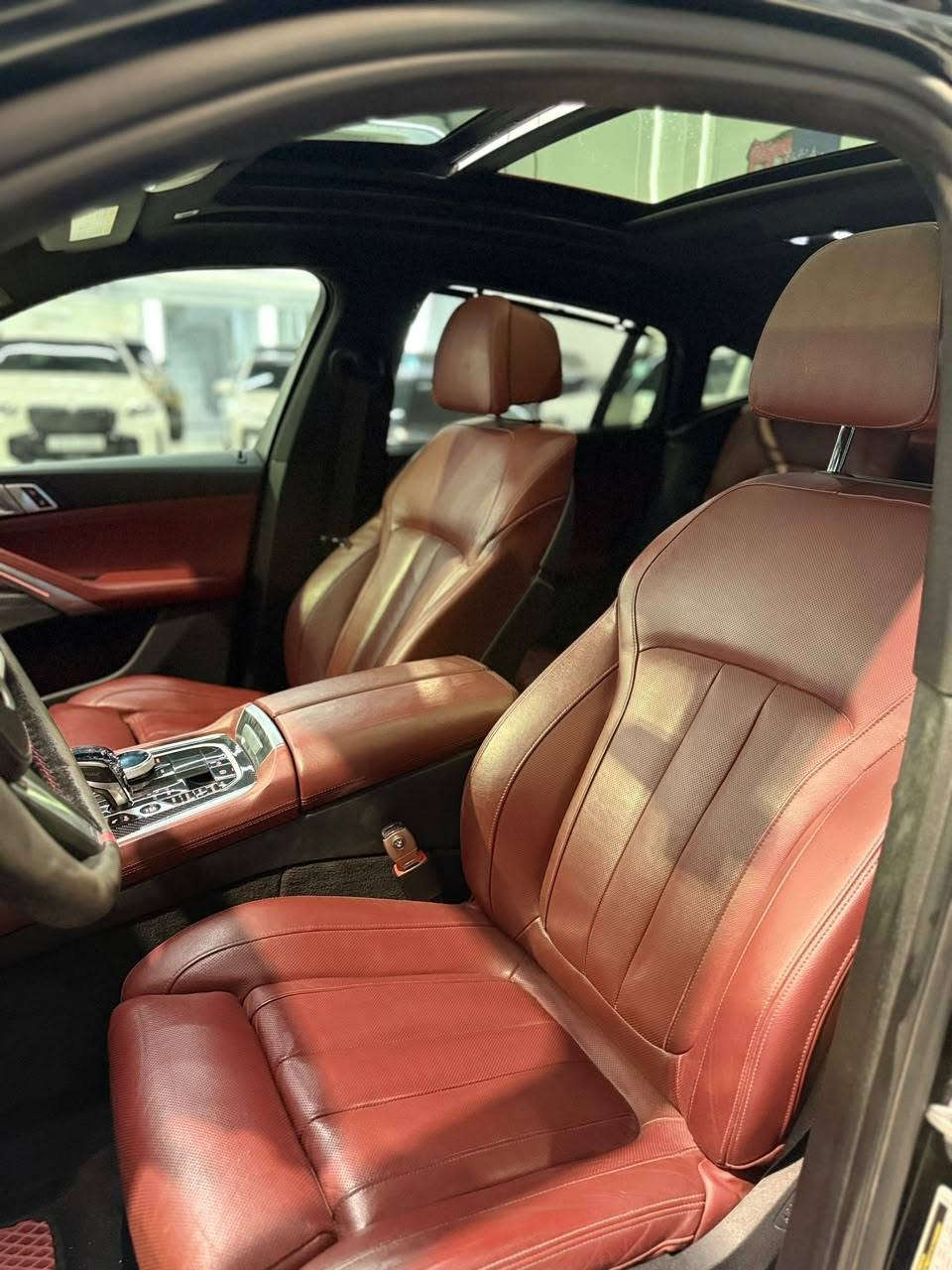 بي ام X6 M50i • V8 4.4 توربو • ماشي 68الف
