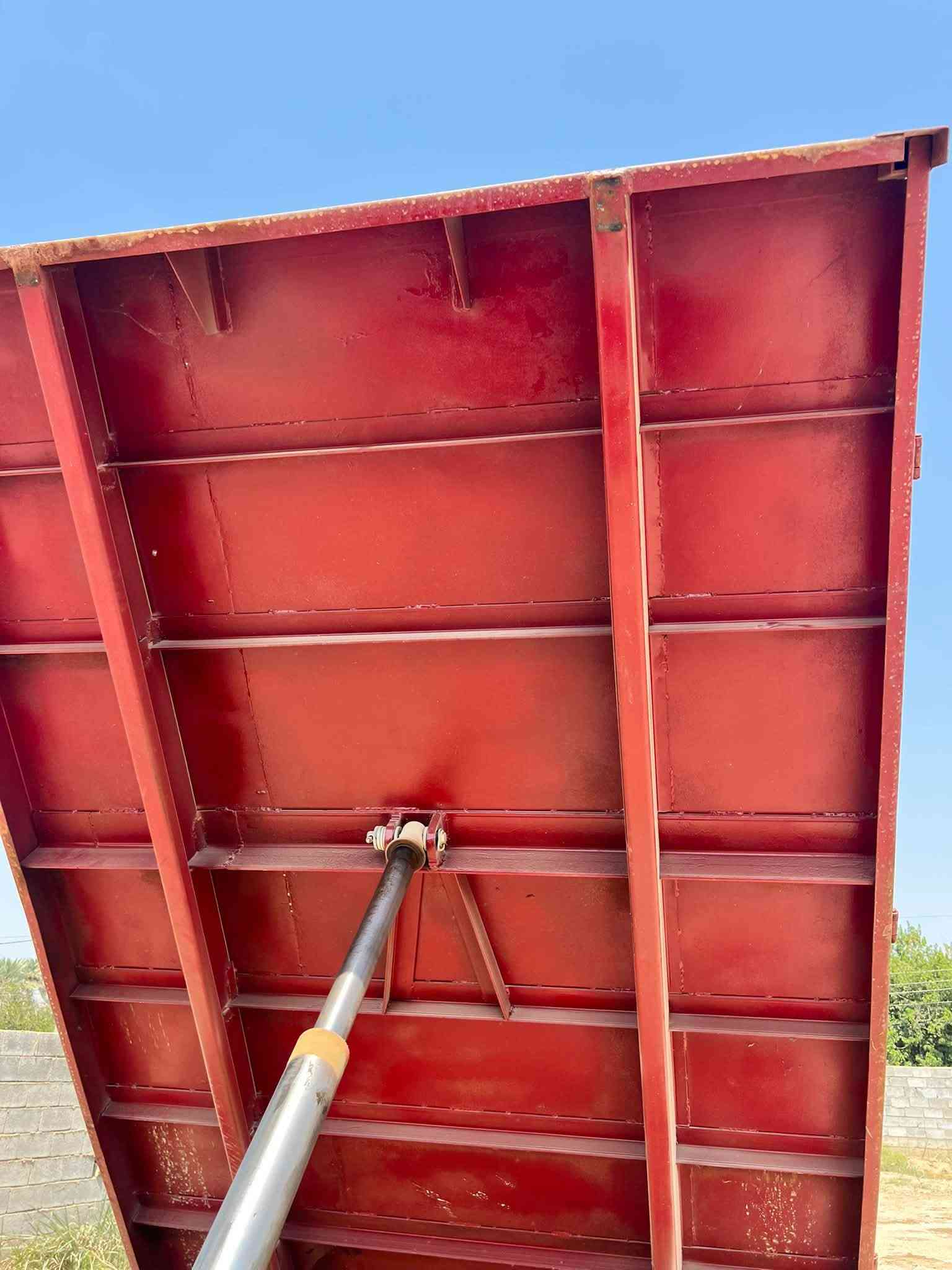 سلام عليكم عربانه للبيع شغل واحد على واحد مامحمله بعد جديده لاستفسار ‭***********‬
سعر 2750
مكان بغداد المدئن
