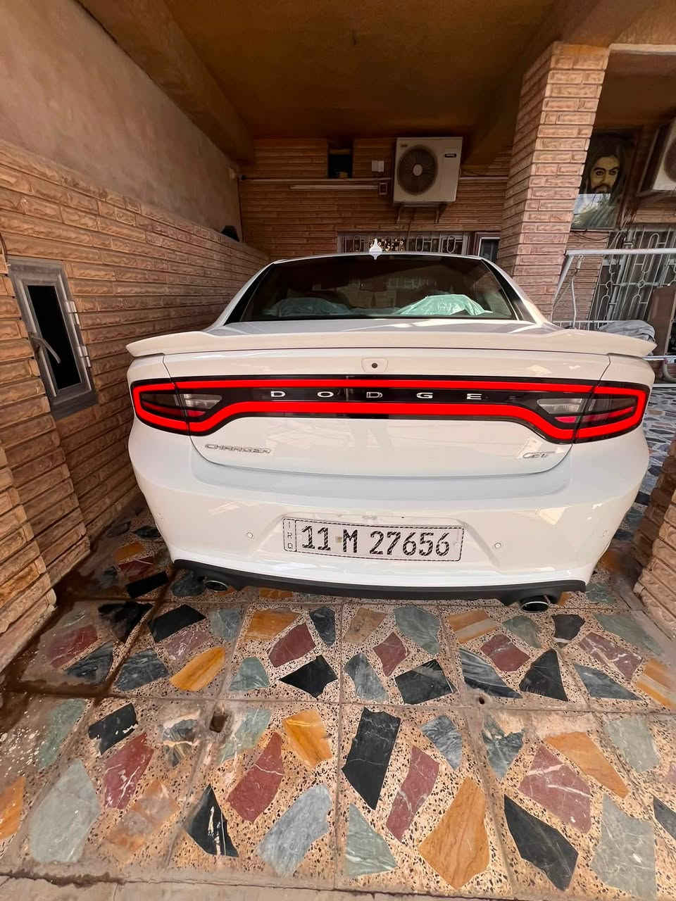 جارجر 2023 GT
كفاله
Last call 
ماشيه 40 ميل
بارد صغير فقط بالجاملغ الامامي بدون صبغ 
رقم بغداد سنويه جديده باسمي
***********
