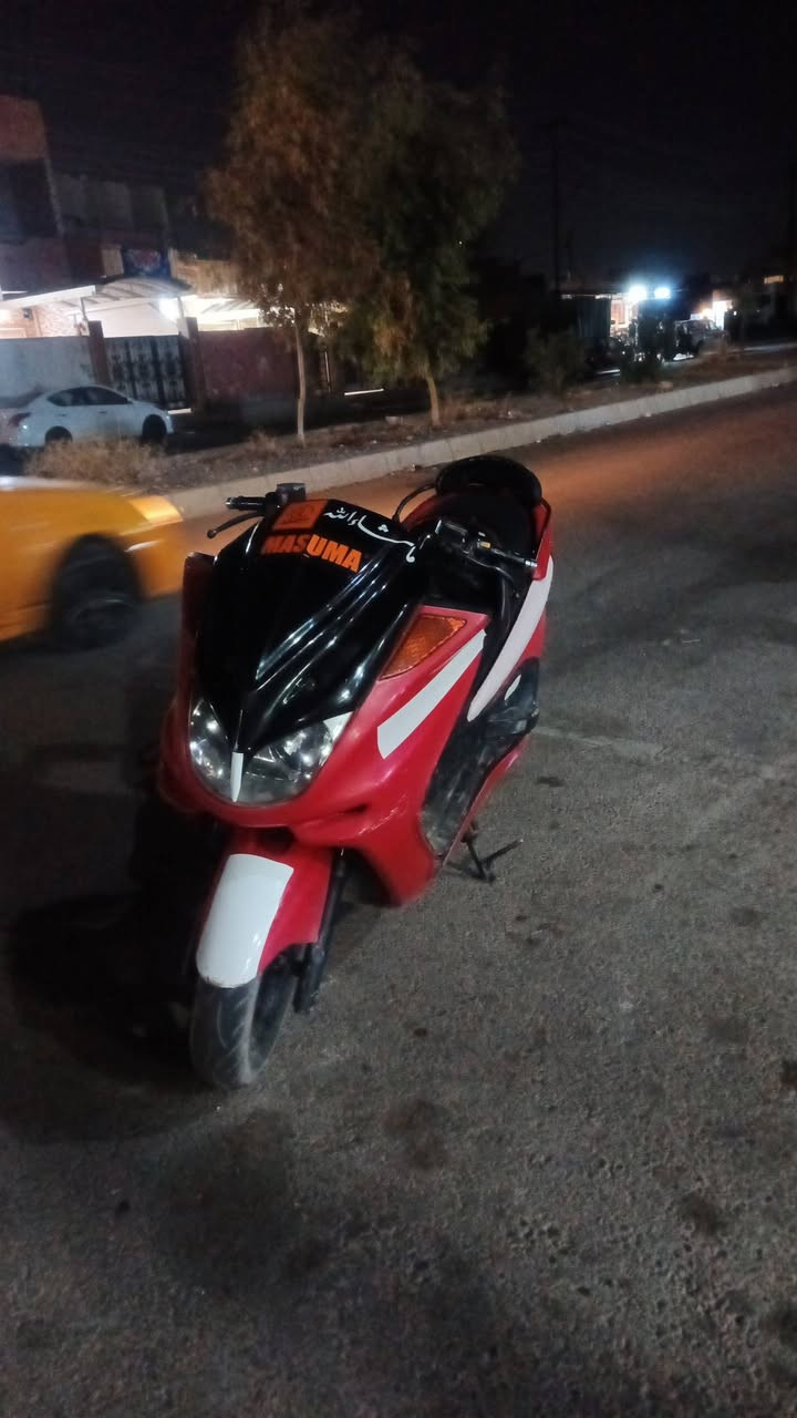 ماطور فضائي ماجستن
مكينه شرط خرسه 
بل باكيت وايرمنيه شغاله
بس الايت يشكل 
السعر 550بي مجال
***********  بس واتساب
