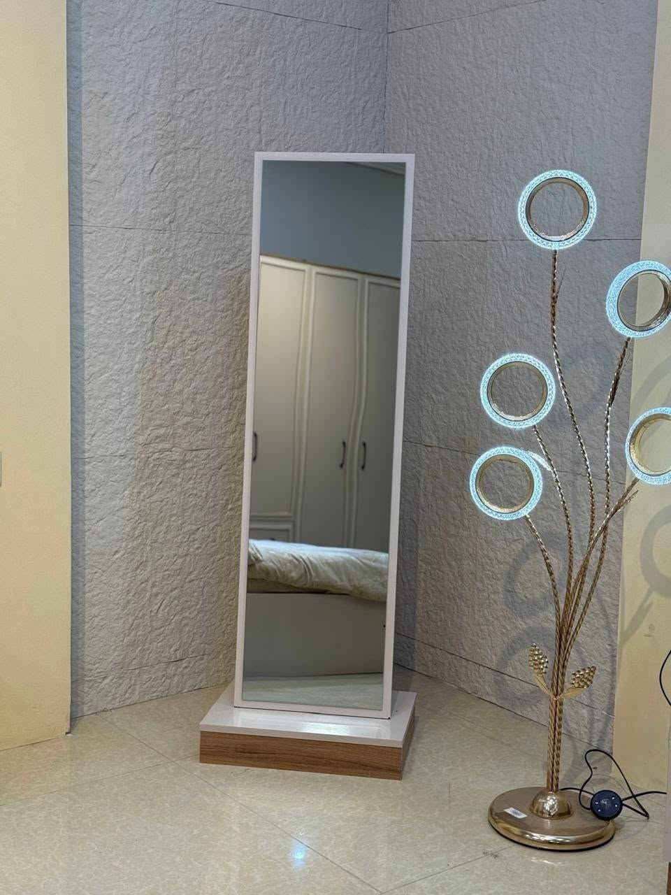 سرير جك • نقوش درجة أولى • ٣٣٥سم