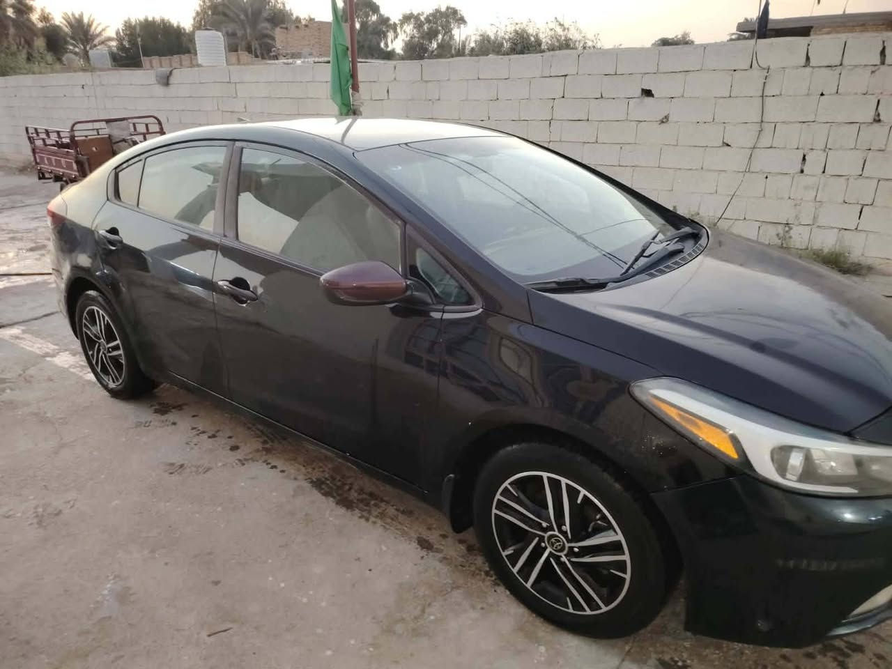 مرحبا
فورتي مديل ١٨  سياره حلوه وجاهزه رقم واسط بسمي  وارد أمريكي ماشيه ١٠٠ ألف 
مكينه ٢٠٠٠ دوش السعر ١١٢   *********** سونار مرفق بلمنشور
