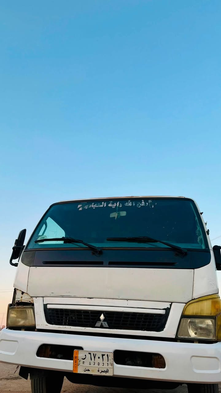 كنتر مديل 2015
مكفول من صبغ او ضربه 

تبريد ثلج 

رقم بصره 

شباك اللمامي موجود جديد 

اشاير جدد 

بكلايت جديد 

موجودات بس ما شدهن 

السعر 160 وبيه مجال 

مكان السياره كربلاء 

***********
