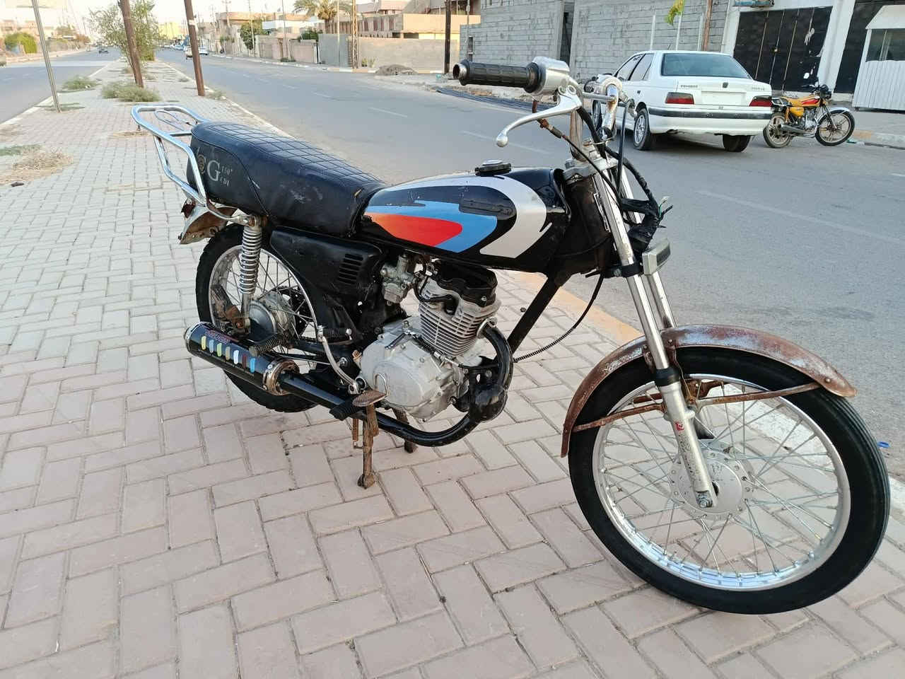 دراجه اربعه كير للبيع مابي عيب سعر 180 الف وبي مجال بسيط شراي خابر وتدلل ***********
