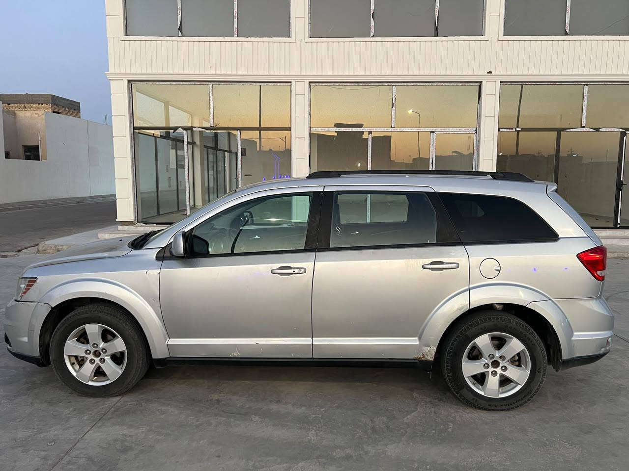 جورني 2012 sxt v6 3600 للبيع او مراوس بكوري السعر 90 وبيها مجال كير مكينه حداديه تبريد ثلج بصمه شاشة تخم تاير جواهة ترايك وين متريد رقم بصرة انكليزي بأسمي ثاني يوم تحويل مصفرة غرامات السياره جاهزة ع اخر حبايه بيها قطع صبغ ابيعك حزام
العنوان سماوة 
***********
