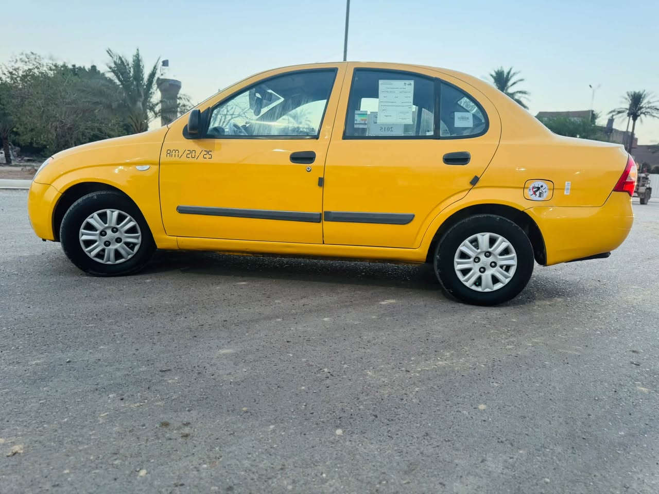 السلام عليكم طيبه موديل 2015 سياره مابيه لا صبغ ولا تبديل فقط خياس بذيول ومصلحات كير ومحرك وصدر وتبريد وتخم تاير ودوشمه خير من الله سنويه جديده هيئه مصفره رقم إنكليزي العنوان بغداد مدينه الصدر استفسار رقم     ‭***********‬
