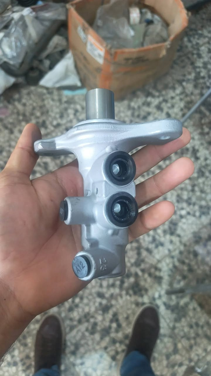 ‏
‏￼
‏السلام عليكم 
‏على بركة الله واهل البيت توفرت كل الادوات الاحتياطية رينو ((سمبل ولودجي ولوكان)) 
‏...................................................
قفل بنيد سمبل ولودجي ب ٥٠ ألف
‏بوربرن وعينية وصينية اصلي ضمان لودجي ب ١٤٥ الف
‏بوربرن عينة فقط اصلي ب ٦٥ الف
‏فيشة عبوة سمبل+لودجي  ب ١٠ الف
‏جوزة تشغيل سويج لودجي +سمبل حديث+لوكان+داستر حديث ب ٤٥ الف اصلي
‏دهن الشركة elf ب ٤٠ الف مع الفلتر
‏دينمة ب ١٠٠ الف 
‏بطانة جاملغ امامي لودجي التك ب ٢٠ الف
‏بطانة جاملغ امامي سمبل الزوج ب ٤٥ الف
‏بطانة جاملغ امامي لوكان الزوج ب ٣٠ الف
‏بطانة جاملغ خلفي سمبل الزوج ب ٣٥ الف
‏كوع فافون سمبل ب ١٢ الف 
‏واشر دكشن بارد تخم ب ٥ الف
‏واشر جويتر ب ٥ الف
‏عبوة بانزين لودجي كاملة ٦٠ الف
‏عبوة بانزين سمبل كاملة ٥٠ الف
‏عبوة بانزين كاملة لوكان ٤ راكب ٤٠ الف
‏طوافة نانزين ب ١٠ الف
‏عنبار كلج لودجي اعلى ب ٤٥ الف
‏عنبار بريك سمبل رئيسي ب ٥٥ الف
‏جوزة بريك لودجي ١٥ الف
‏جوزة صباحية لوكان ب ١٥ الف
‏فلتر دهن ٥ الف
‏مجول تخم ٦٠ الف
‏فلنجة امامي لودجي الزوج ب ٥٥ الف
‏فلنجة امامي سمبل حديث (من ٢٠١٧ ولفوك) ٤٥ الف
‏فلنجة امامي سمبل قديم ٢٠١٦  ب ٤٥ الف
‏فلنجة سمبل خلفي +لوكان ٤ راكب ب ٥٥ الف مع البوربرن
‏فلنجة خلفي لودجي +لوكان ٧ راكب التك ٦٥ الف
‏دسك لودجي ٢٠١٩ ب ٢٥ الف
‏دسك لودجي ٢٠١٤ ب ١٥ الف
‏دسك سمبل ب ٢٠ الف
‏بنز لودجي ب ٢٥ الف
‏بنز سمبل ٢٥ الف
‏جك بنيد ١٢ الف
‏كبات تخم ٢٠ الف
‏دكمة تحكم جام رئيسي سمبل ب ٢٥ الف
‏دكمة تحكم جام رئيسي لوجي ب ٢٥ الف
‏جوزة بك لودجي ب ١٥ الف
‏حساس ماب سنسر ب ٢٠ الف
‏فلتر هواء سمبل + لوكان ب ٧ الف
‏فلتر تبريد ب ١٠ الف
‏خطرة دهن ب ٦ الف
‏ماسحات سمبل ب ١٠ الف
‏ماسحات لودجي ب ١٠ الف
‏بوربرن امامي لودجي تك ب ١٨ الف
‏بوربرن خلفي لودجي تك ب ١٥ الف
‏سلف جديد ب ٦٥ الف
‏دبة ماء سمبل اصلي ب ٢٠ الف
‏دبة ماء لوكان ب ١٥ الف 
‏يدة لايت اصلي قديم وحديث ضمان ٦ اشهر ب ٣٠ الف مع التوصيل
‏قايش دينمة ب ١٥ الف
‏حدادية كاملة (سمبل+لودجي +لوكان) 
‏دبل امامي سمبل +لودجي  ٧٠ الف
‏دبل امامي لوكان ٥٥ الف
‏قواعد دبل وبوربرن ٣٥ الف
‏طبلات ٤٥ الف
‏راس روط ٢٥ الف
‏مغازل ١٠ الف
‏دبل خلفي ٥٠ الف
‏بوش هوزن ٢٥ الف
‏درايم خارجي سمبل ب ٢٥ الف
‏درايم خارجي لودجي ب ٣٠ الف
‏جويتر جديد ب ٧٠ الف
‏جويتر لوكان  ٥٥ الف
‏ماطور ماسحات لودجي اصلي ب ٥٠ الف
‏ولف حماوة ١٠ الف
‏جوزة حماوة ب ١٥ الف
‏نوزل سمبل تخم ب٤٥ الف
‏مسطرة نوزل سمبل + لوكان ب ١٥ الف
‏دجة محرك سمبل +لودجي ب ٤٥ الف
‏حساس كرنك ب ٢٥ الف
‏بلك دنسو تخم ١٥ الف
‏بلك ان جي كي ١٠ الف
‏وباقي الأدوات موجودة ان شاء الله 
‏و مواد اصلية وع الضمان  توصيل موجود لكل المحافظات ***********
‏
