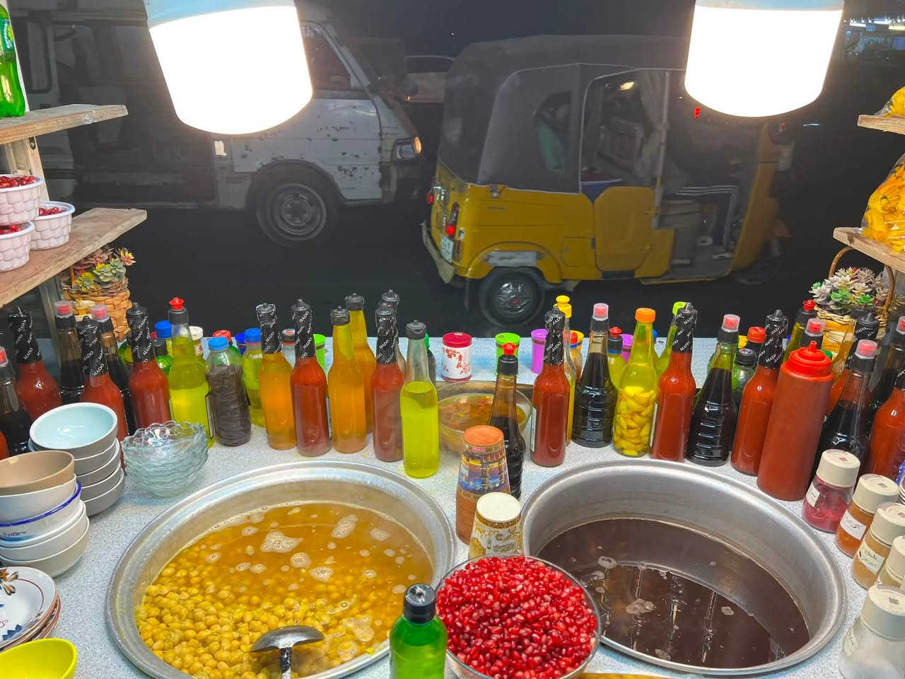 بغداد تفاصيل كلها بلفديو
*********** موجود ع الخط وال والواتساب 
السعر 600 وبيها مجال بسيط 
تفاصيلها كلش حلوه وديكورها مرتب
