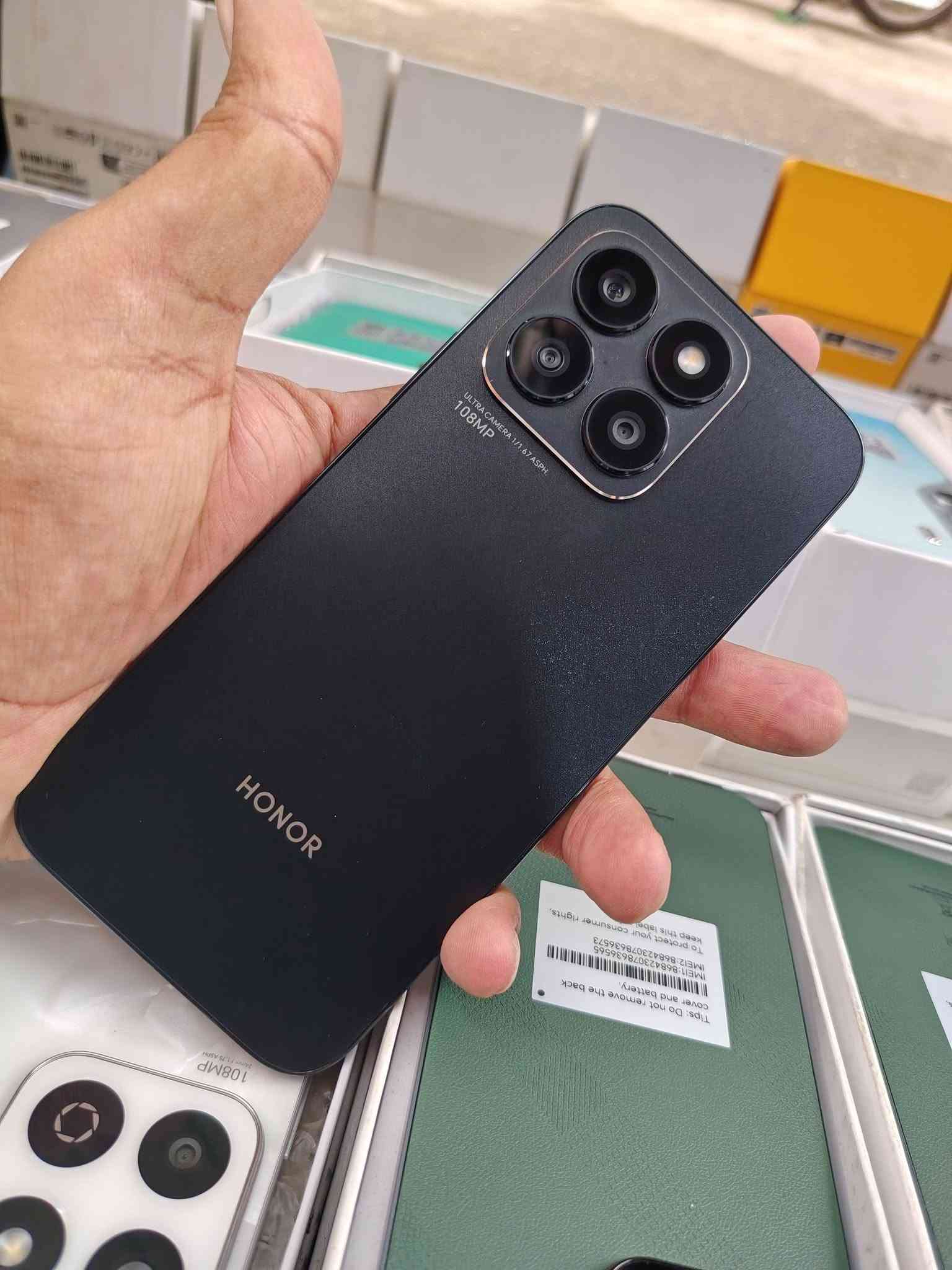هونر 600 ستخدام يومين فقط عشوائية 12 سعر 610
هونر x9c ذاكرة 256 سعر 325 
هونر x7c ذاكرة 256 ستخدام يومين سعر 200
تكنو سبارك 40 برو بلص سعر 250
انفكس هوت 60 برو بلص سعر 250
تكنو كامون 40 برو 5g سعر 325
هونر x8p سعر 200
ايتل CITY ذاكرة 256 ستخدام ساعات سعرة 200 
بوكو اكس 7 برو ذاكرة 512 سعر 350
بوكو سي 85 سعر 185 
بوكو سي 81 برو سعر 160
ريلمي سي 85 برو سعر 275
مكاني ديوانية توصيل ماعندي 
للاستفسار واتساب ***********
