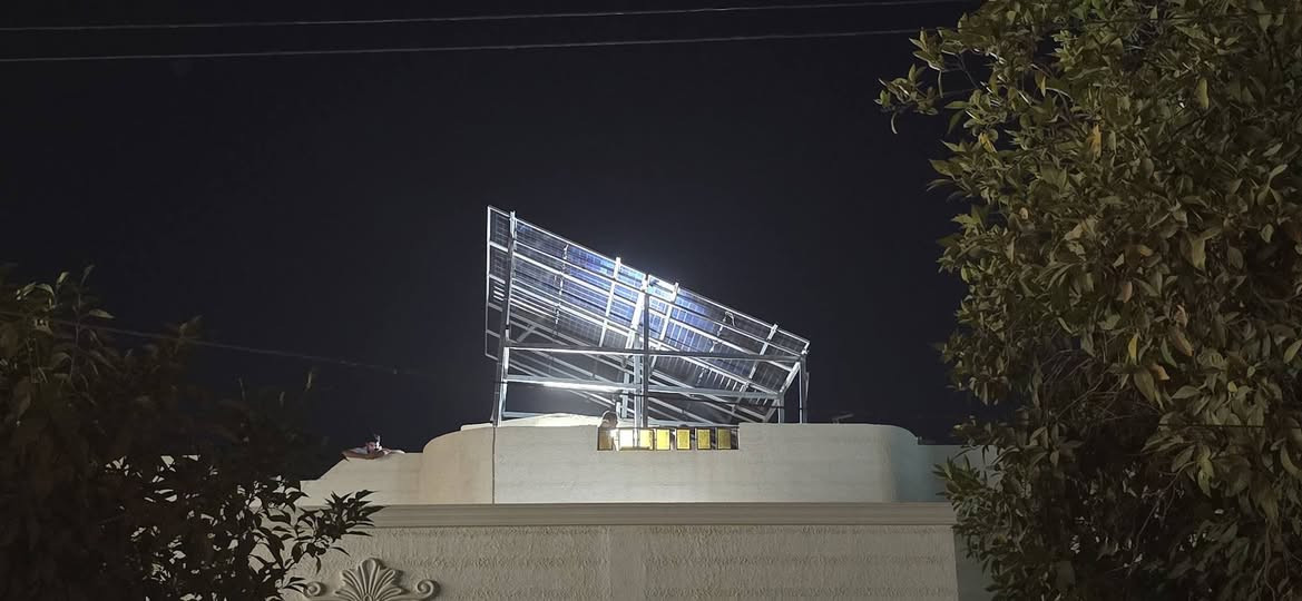 ودّع انقطاع الكهرباء⚡ ... واستمتع بالطاقة 24/7!
مع منظومات الطاقة الشمسية، نوفر لك جودة عالية، تركيب احترافي، وضمان وخدمات ما بعد البيع .

                  ⚡ من سامراء حي القادسية ⚡
                     تم وبحمدلله تجهيز ونصب منظومة
               ( 30 امبير نهاري 10 ليلي لمدة 6 ساعات )  
🟡 إنفيرتر  Grenade 12kw 48A ضمان 3 استبدال 
🟡 بطارية ليثيوم  1-Lvtopsun 16kw G4 ضمان 5 سنوات 
 🟡 الواح  JINKO725W - 10 
🟡 بورد حماية متكامل . لمتابعة السحب عبر الهاتف 
🟡 أسلاك  DC و أسلاك AC
🟡  حديد حداده مغلون 
🟡 ربط ومتابعة عبر الإنترنت 

مكتب التقنيات الحديثة للطاقة الشمسية
 صلاح الدين سامراء فلكةالشروق مقابل مطعم حبايبنا -
*********** 📞مهندس محمد مانع
*********** 📞محمد صالح
#طاقة 
#بغداد
#المنصور
#سامراء
#تكريت
