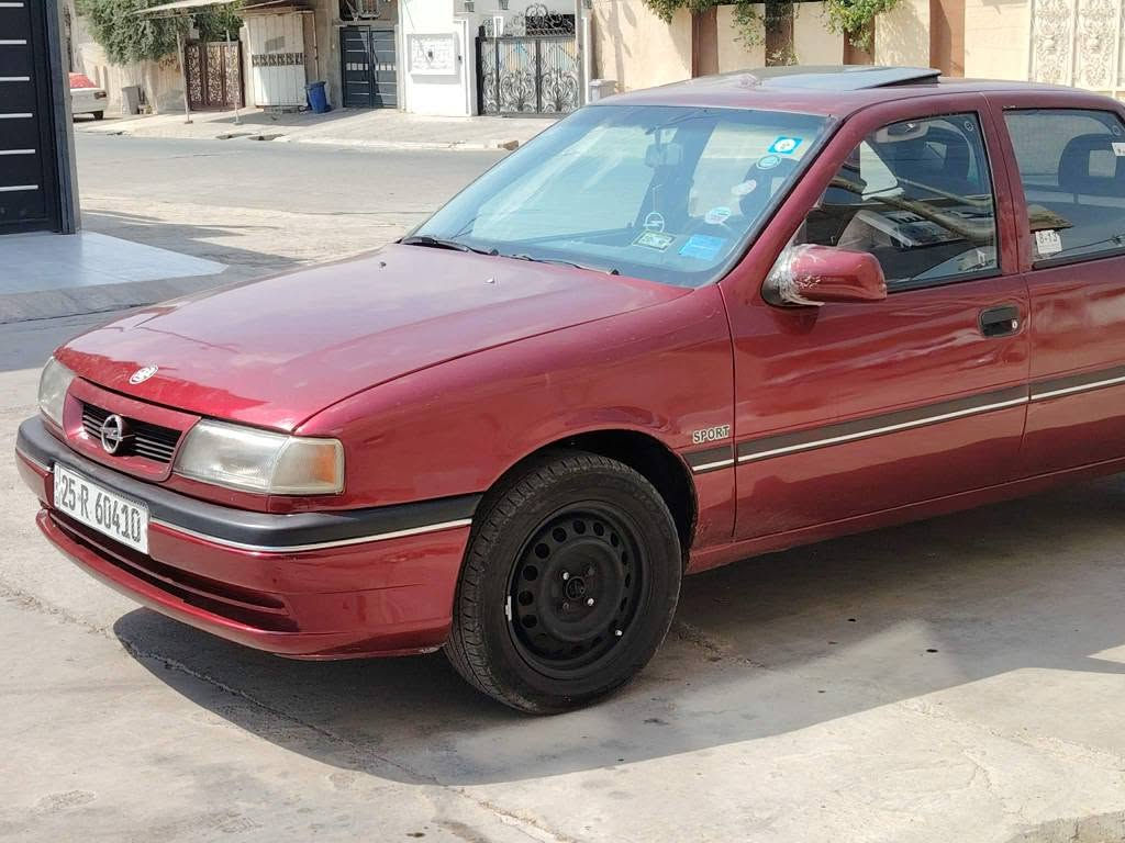 سياره اوبل فكترا موديل 92حجم18سياره نظيفه جدا كولشي مابي شرط بدون ضربه سنويه جديد لل 2030 كهربائية كلها شغال تخم صدر جديد سعر 42وبي مجال بسيط عنوان كركوك رقم هاتف *********** كركوك, العراق
