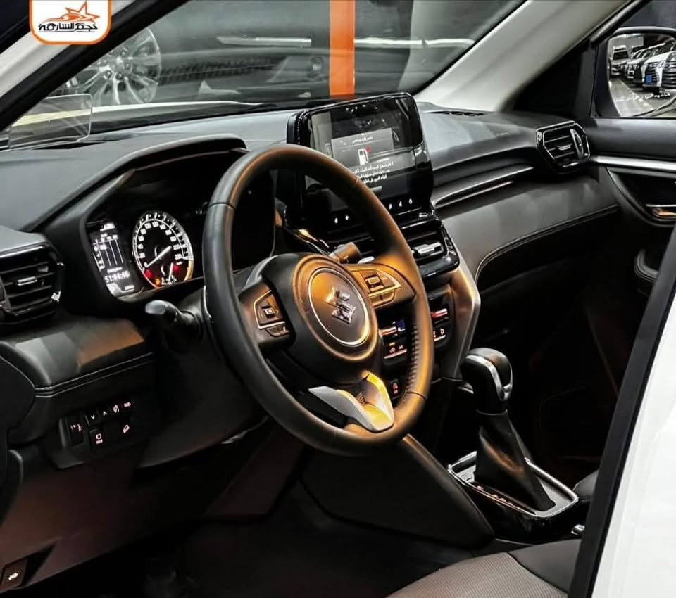 ‎🚗 للبيع أو المراوس
‎سوزوكي جراند فيتارا 2024

رقم بغداد باسمي نظام مقترض 
وكفيل  

‏‎📍 الموقع: المثنى – السماوة 

‏‎✨✨ المواصفات :
‏‎🔹 محرك هجين خفيف (Mild Hybrid)
‏‎🔹 سعة المحرك: 1.6 لتر – 4 سلندر اقتصادي
‏‎🔹 كاميرا 360 درجة لرؤية محيطية كاملة
‏‎🔹 حساسات  أمامية وخلفية 
‏‎🔹 مثبت سرعة 
‏‎🔹 نظام الثبات الإلكتروني + منع الإنزلاق
‏‎🔹 وسائد هوائية أمامية وجانبية للحماية الكاملة 
‏‎🔹 نظام مراقبة ضغط التايرات 
طخه في جهه السايق موضحه في الصورة 
‎💰 السعر:130$ وبيه مجال 
‎للاستفسار الاتصال *********** واتساب 

‏‎#للبيع #سيارات_للبيع #سيارات

