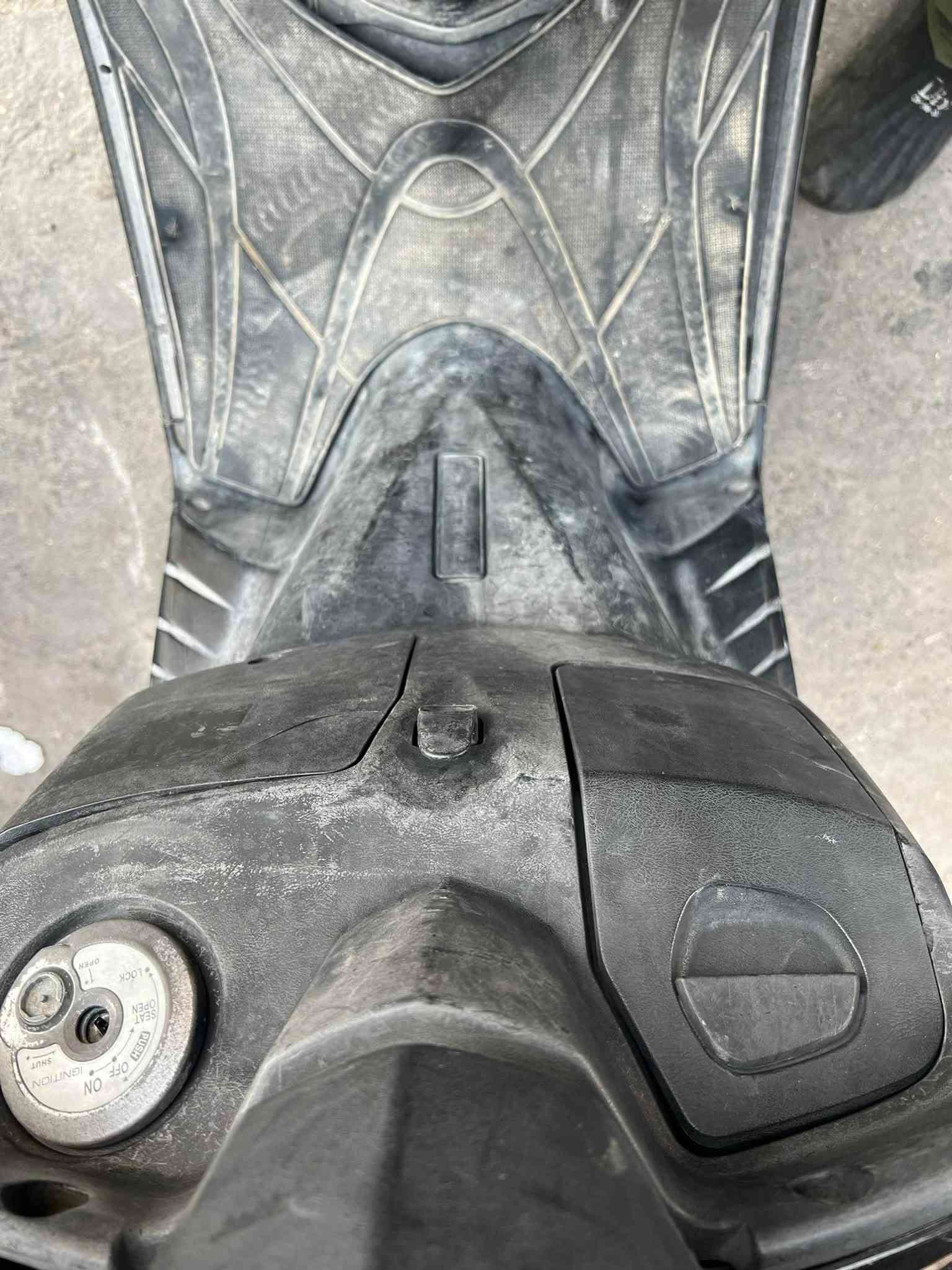 سكنس نثية • ١٤٠ • مكفول