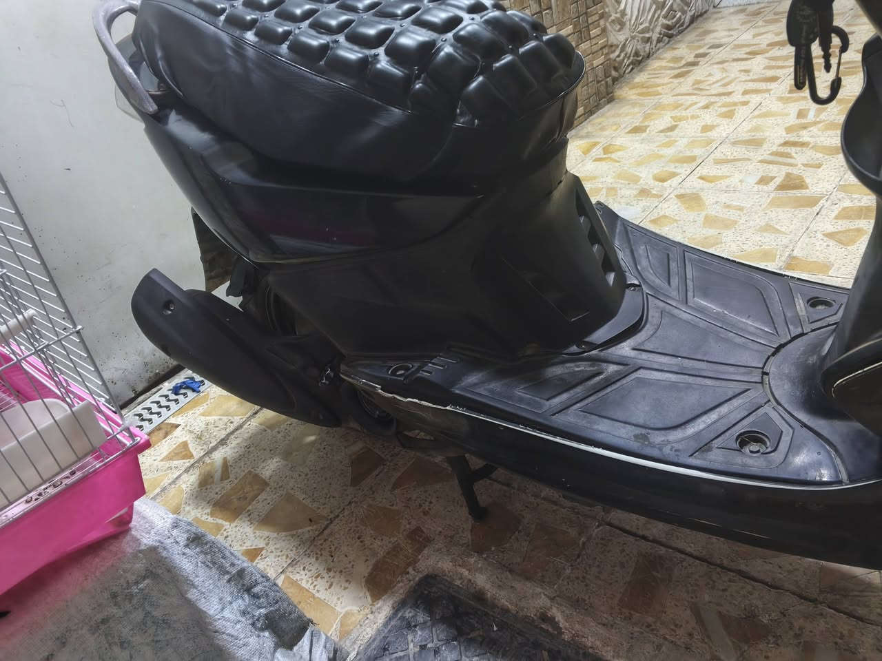 السلام عليكم دراجه ماكس مضلع للبيع مكينه برغي مامفتوح بيه 450وبيه مجال
عنوان شعب ***********
