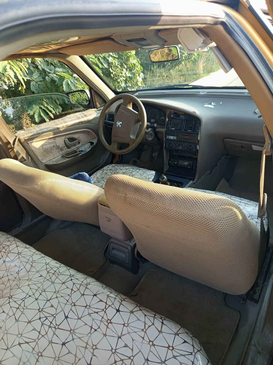 بيجو 405 • ٢٠١٥ • مكينه وكير كفالة