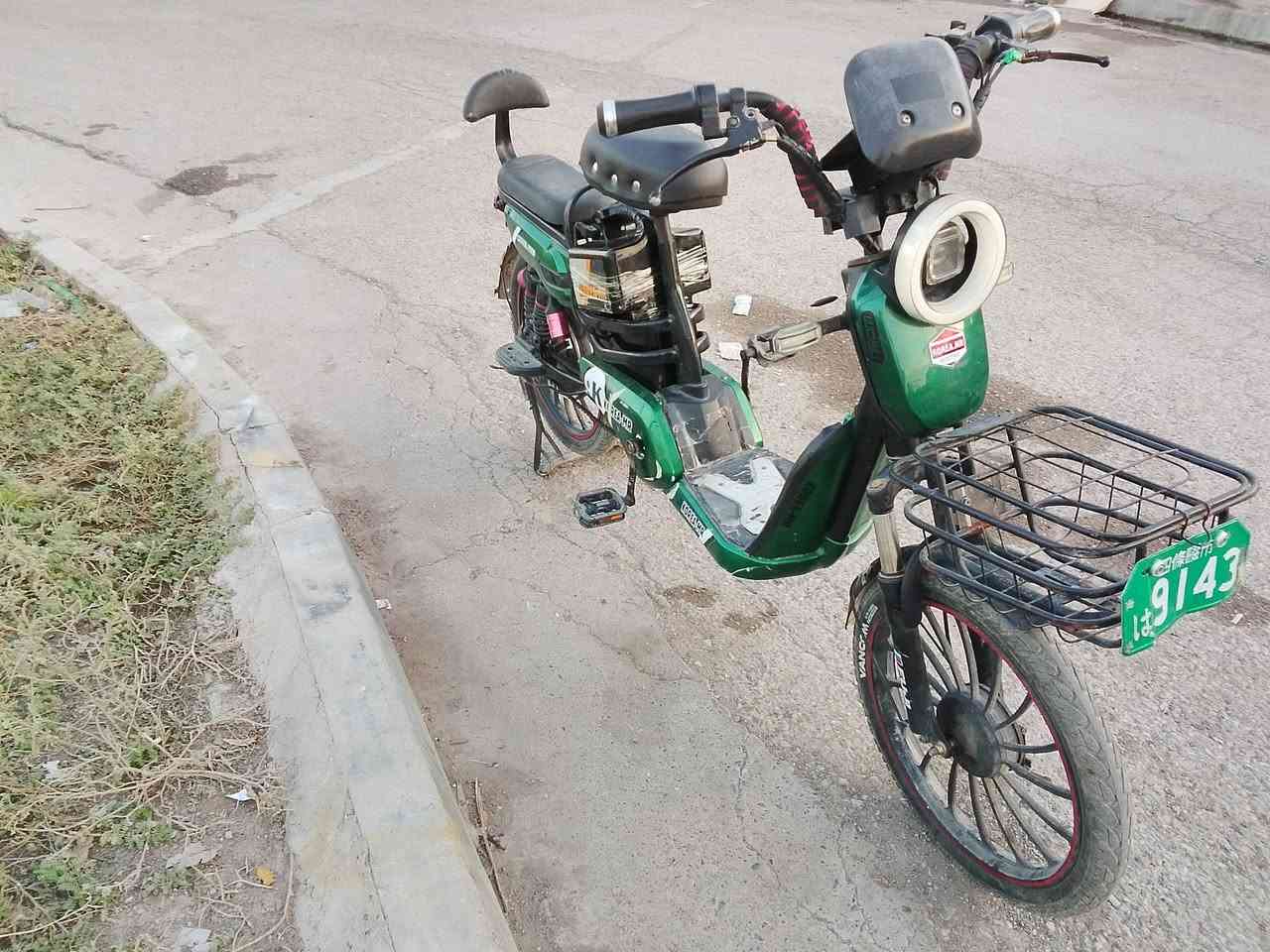 ماطور شحن • باتريات • كهربيات