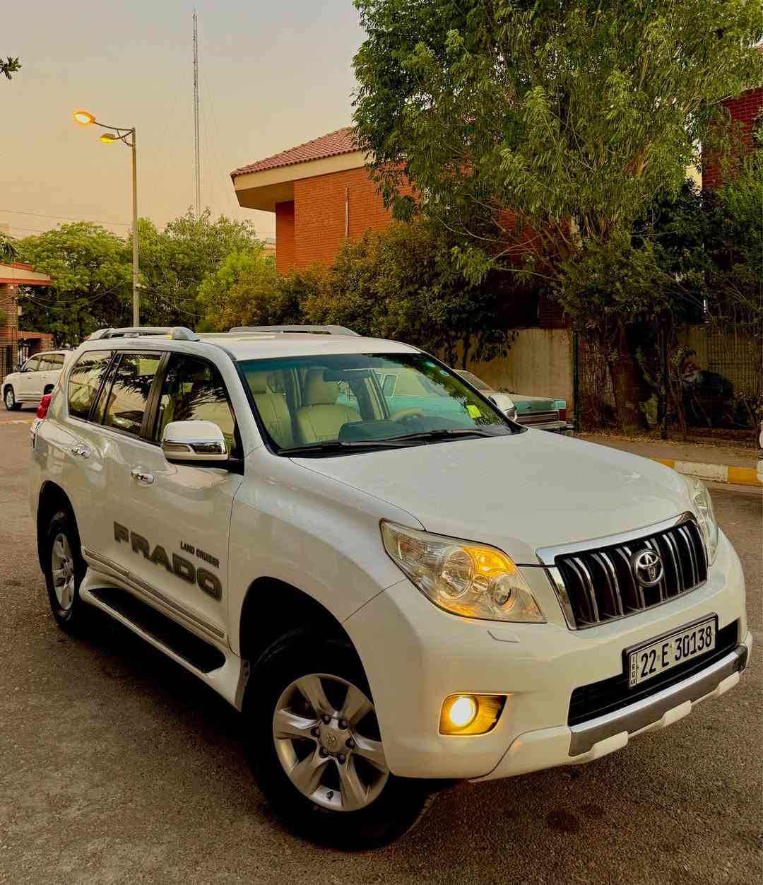 تويتا برادو TXL شريكه جيهان
موديل ٢٠١٣. 
كفاله عامه دعامى من دعامى من كلشى 
گيرو محرك جديد مامفتوح 
١٩٠ ماشى 
رقم و سنه وى جديد
تايرات جديد
سيار حيل حلو ماشالله 

٤ سلندر (اربع سلنده ر)
سلاجه 
شاشه كاميرا
مرايه شفت 
بعد بى هوايه مواسفات 
مامراوسس
سعر رخيص 
٢٢٥ ورقه 
رقم تليفون 📞 *********** السليمانية, العراق
