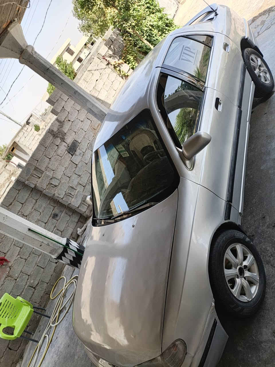 الانتره دمعه موديل 94سياره جاهزه ونضيفه وتحويل ثاني يوم سنويه لل28
عليه تخم تاير جديد ودعاميه خلفيه رياضي رغم الانبار مشروع وطني المكان بغداد صدر اليوسفيه  السعر 20 
 ***********
