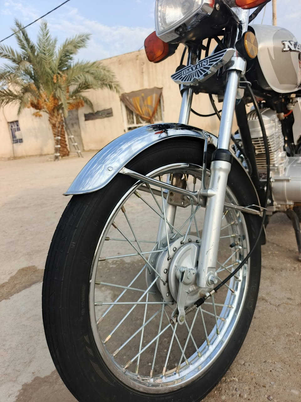 سكنر • اوراق • مديل ٢٥