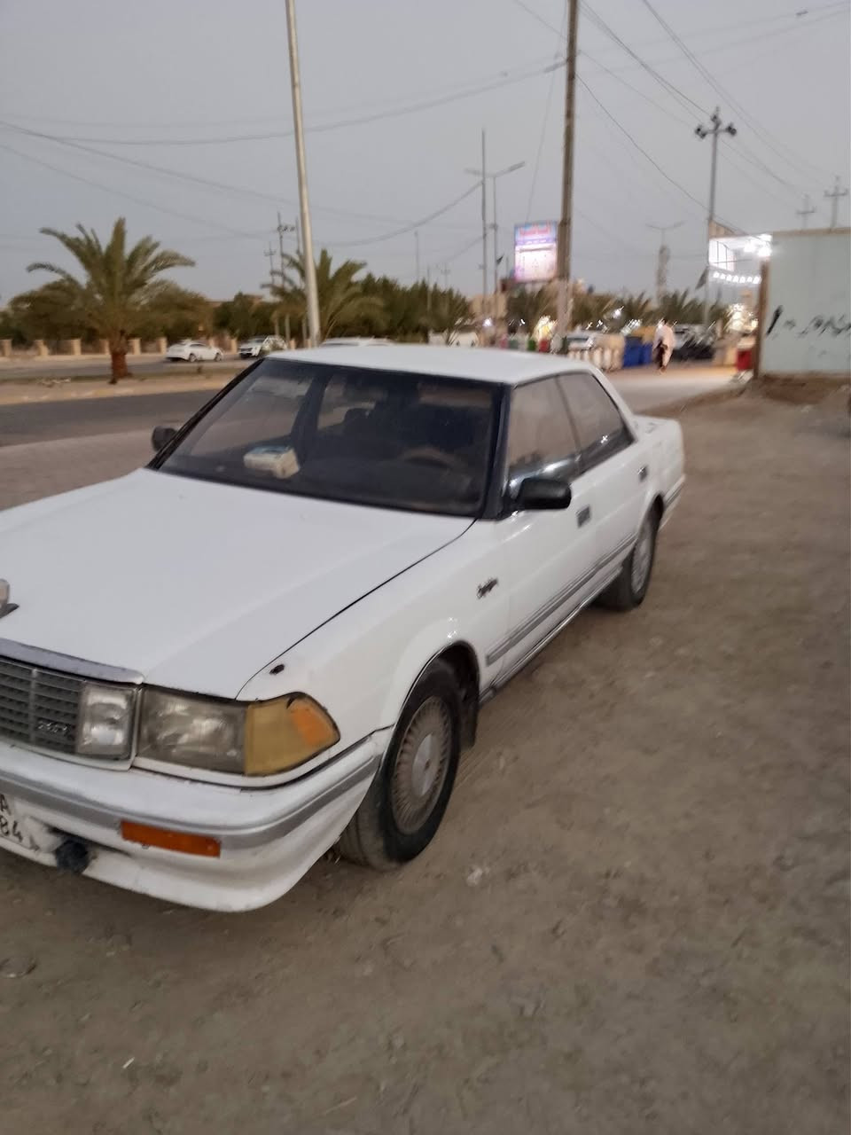 السلام عليكم سياره للبيع سيدانا موديل 91 رقم نكليزي نجف مكينه وكير وتبريد كفاله امراوس او بيع السعر 30 ورقة مكاني العماره ***********
