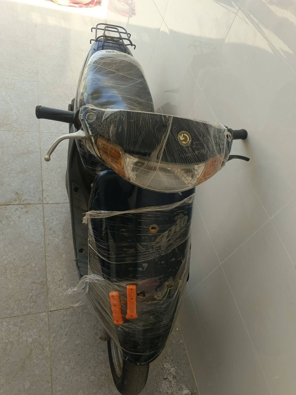 سلام عليكم هوندا للبيع دراجه نضيفه محرك كبس بشرط كفراته نضيف فقط كسر بلكفر لكدام السعر250وبيها مجال الرقم ‏‪***********‬‏عنواني اربيل
