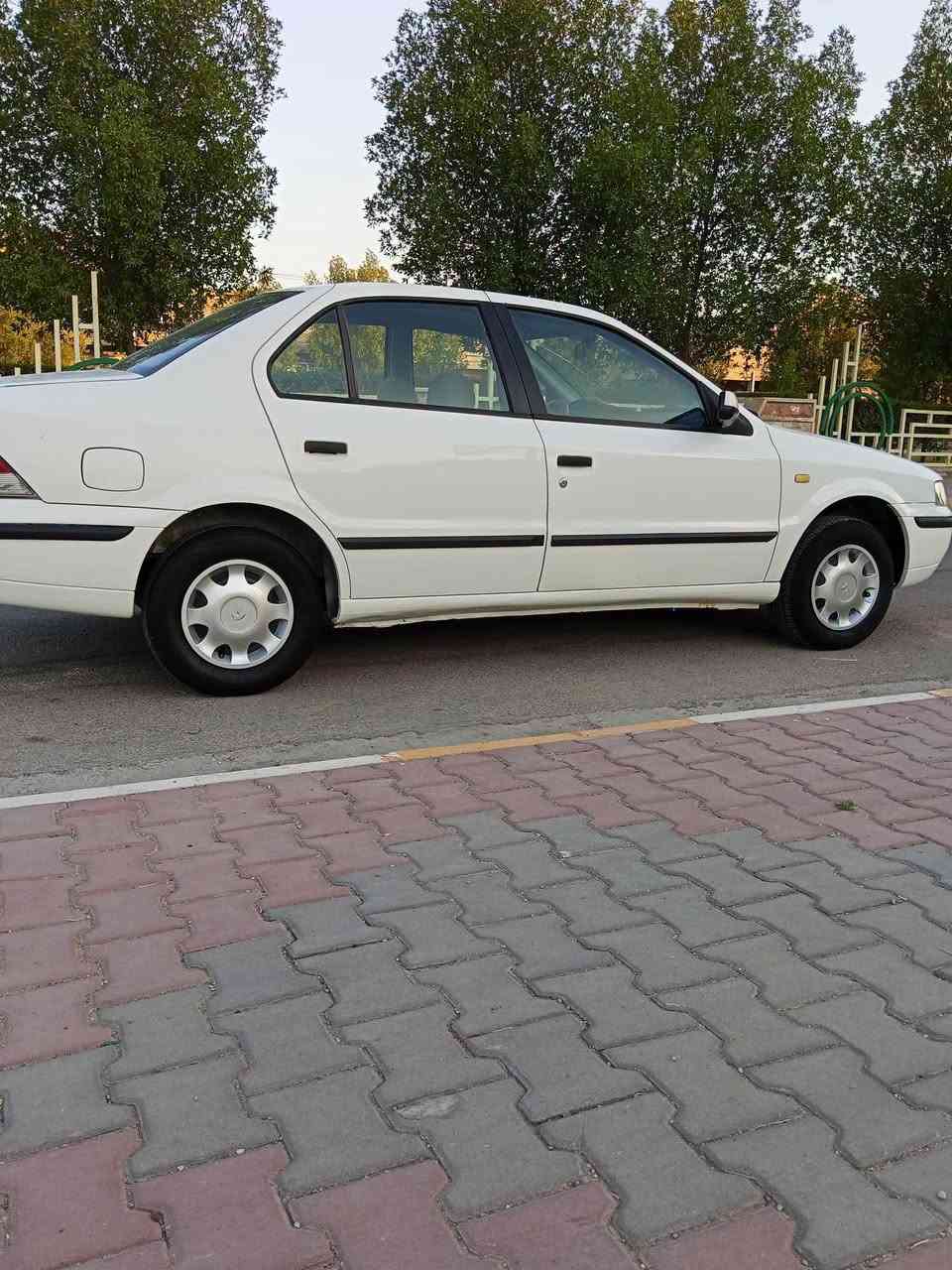 سمند للبيع 2011
داخل اسود 
كير مكينة كفالة 
تايرات نظاف  
لاصبغ ولا تعمير 
***********.  ا
لناصرية 
الصالحية
اذا عندك مراوس عادي
