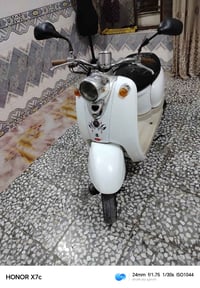 كلاسك دراجه كامله سعر ٢٥٠ بغداد الشعله ٠٧٧١٢٨١٧٥٥٩
