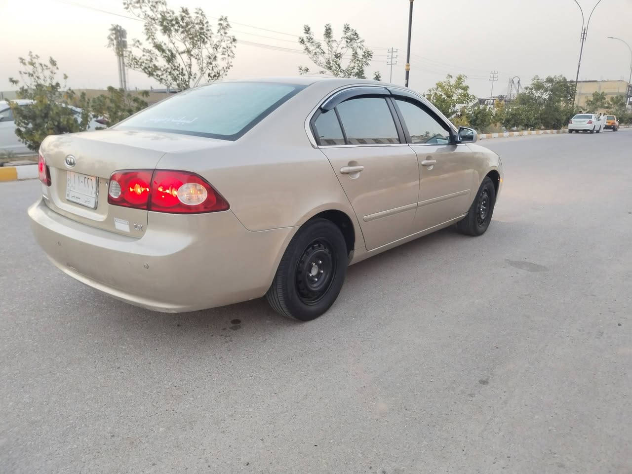 كيا اوبتيما موديل 2008 امريكي
حادثه جاملغ وبنيد مصبوغ بدون دواخل

محرك 2400 دوش كير 5 نمر

سياره جاهزه حداديه تخم تاير تبريد ثلج منضومه جديده توني شادهه

رقم ديالى مشروع وطني سنويه ل27 تحويل ثاني

السعر ب93 وبيه مجال للشراي

العنوان ناصرية

***********
