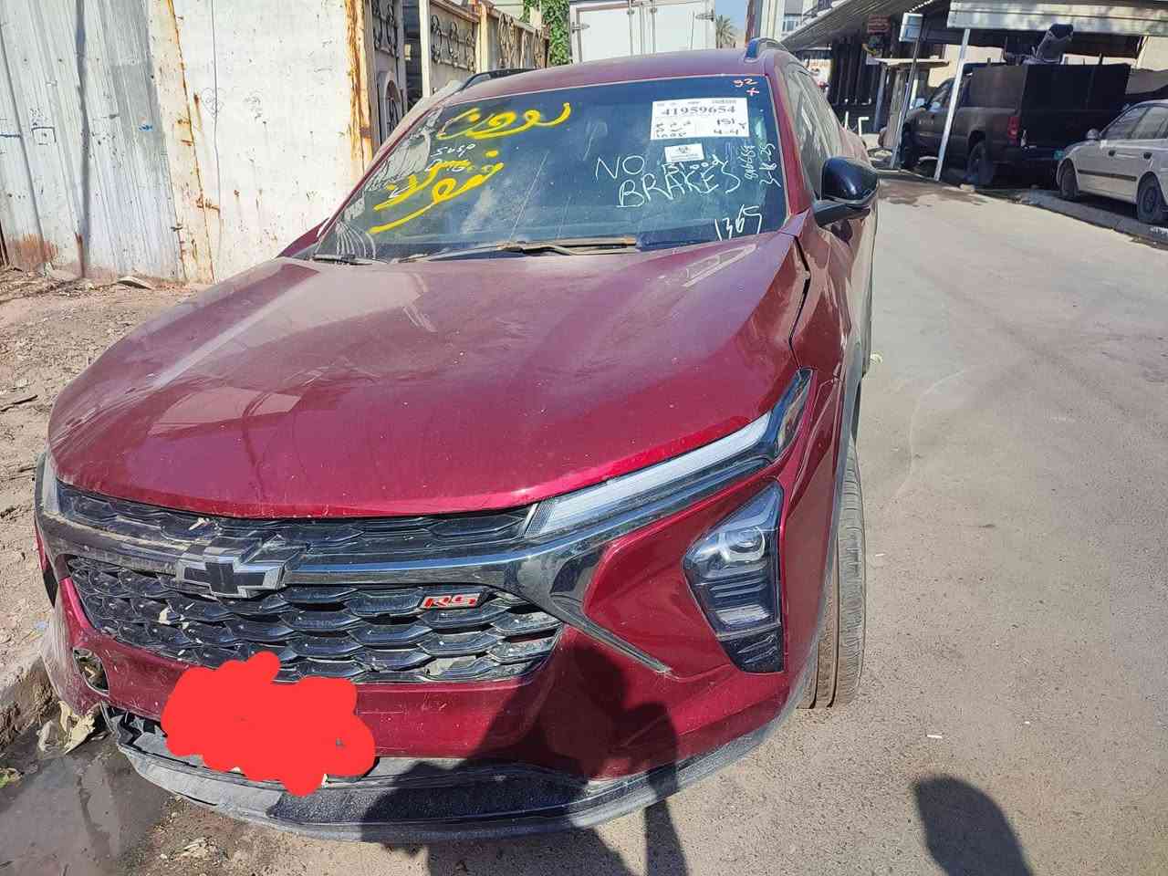 سلام عليكم سيارة تراكس موديل 2024  بصمه كشنات جلد تدفئه كشنات واستيرن 
تحكمات شفتات تحديد سرعه تحديد مسار  مري رادار 
راداد امامي خلفي محرك 1200 
3سلندر اقتصاديه كير 9 نمرة مرقمه وكامله ماشيه 9الف  نقص بالسياره بس مرايه جانبيه وصبغ حادثهة مال امريكا حادث السياره جاملغ ايمن وباب امامي وباب خلفي مبدلات مال تفصيخ نفس الون بدون صبغ صور الحادث مرفقه مع الصور مكان السيارة بغداد الكرادة 
تشغيل عن بعد سيارة حلوة 
ملاحظة ترهم مراوس بسيارة عالية 
سعر السيارة ١٤٥ وبيها مجال مكلف بل نشر اتصل عل رقم صاحب السيارة ***********

***********
