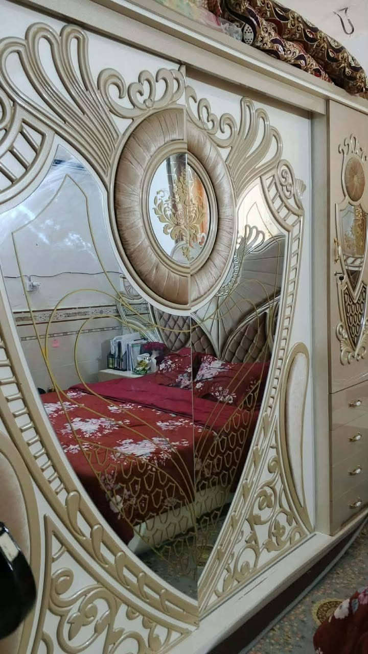 سلام عليكم غرفه مستعمله ب550 وبيها مجال ديوانية قضاء المهناويه
