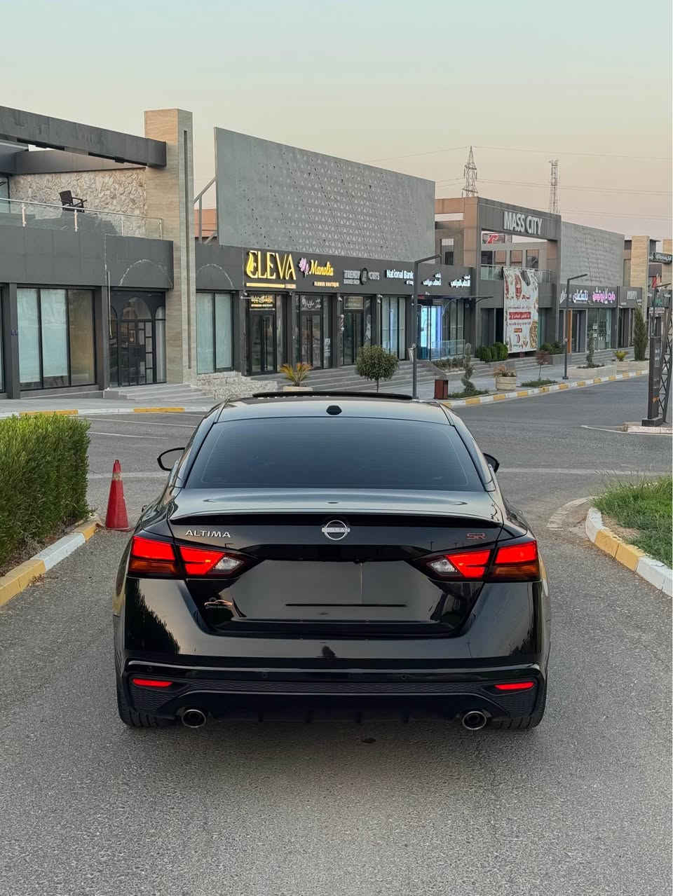 ﷽
 
 سعر 168 وەرەقە ✅
Nissan Altima 2023 SR  Plus
نیسان ئاڵتیما ٢٠٢٣ فول مواسەفات SR

تەنها 58 Miles رۆشتوە
سڵایت شاشە گەورە ALTIMA ١٢ ئێرباگ 
سوکان فۆلیوم + شاشە گەورە و لەمس GPS+ 
‎بەسمە + دەسک بەسمە + سنوق بەسمە + شەخاڵ
‎لایت لید 
‎ڕادار پێش + دواوە + لاتەنیشتەکان+ خەتی جادە  +
 تەحدید سورعە +  کارەبای +ئۆتۆ + هەردوو ئاوێنەکان یشارەت  + دواوەش کامێرایە + شاشە گەورە + شەحن وایەر لێس +کوشن هیتەر+ سوکان هیتەر
- [ ] 1N4BL4CV5PN322442

تیبینی : سیارەکە بی ناو  گرتنە پشت و پیش کەپسە تەنها بۆنیت بۆیاغه بی ناو گرتن 
ژمارە تەلەفۆن 
*********** whatsApp☎️
ناونیشان:هەولیر📍 أربيل, العراق
