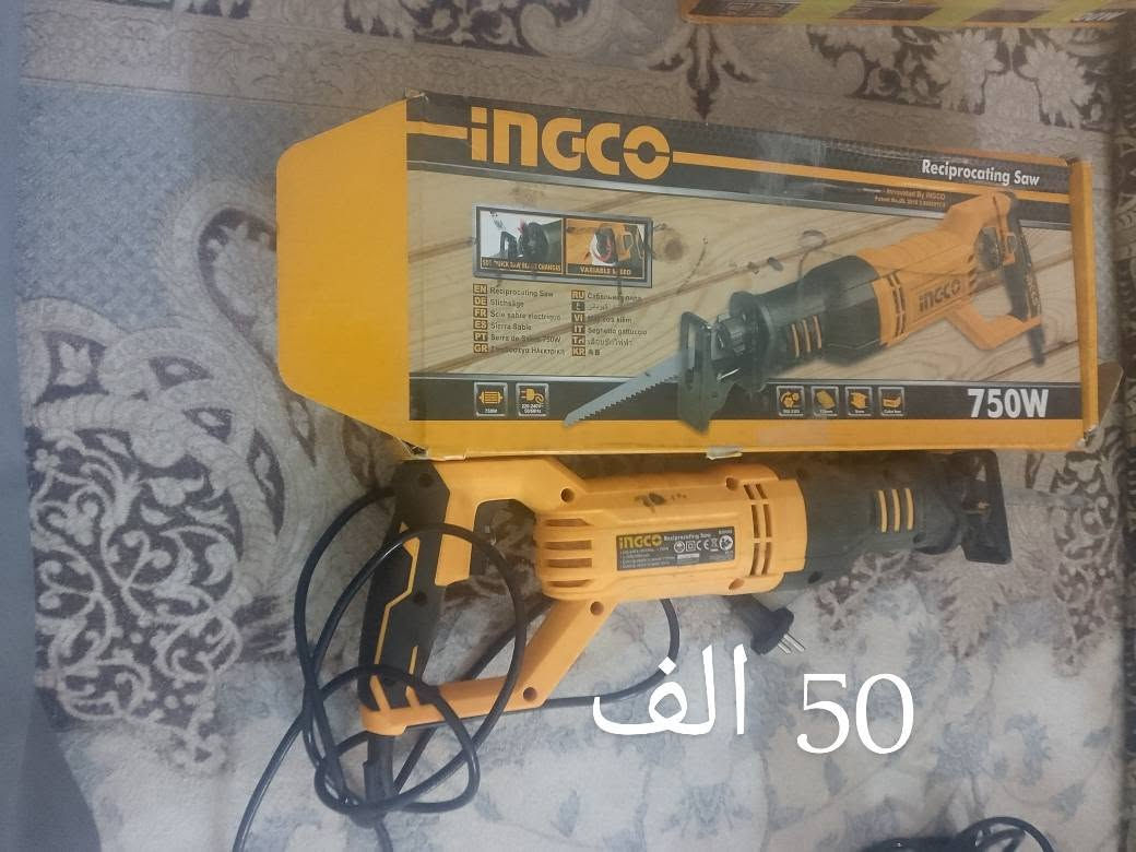 من رخصت مدير الكرروب غراض للبيع كلش نضيفه تعال وبيك خير وتدلل الرميثه حي الصادق ***********
