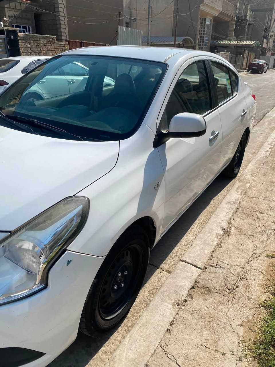 السلام عليكم
نيسان سني ٢٠٢١
مواصفات سني المعروفه 
بيها شبر صبغ بقبق الجنطه 
كير محرك تبريد خير من الله 
سيارة جاهزة 
السعر/ ١٠٧ وبيها مجال بسيط 
مكان/ بغداد الامين
الرقم/ ***********
