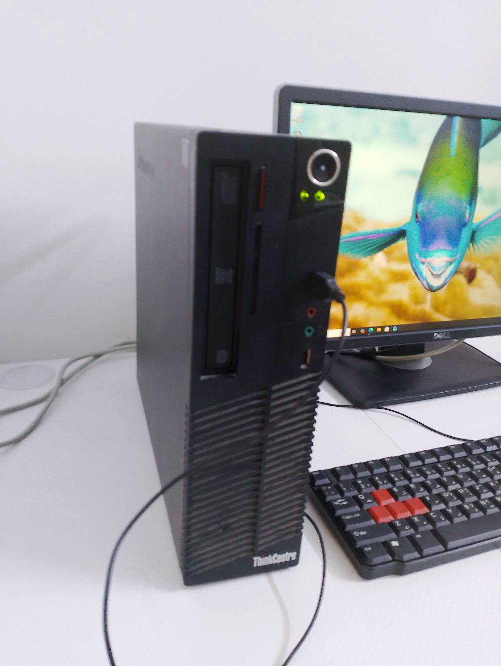 حاسبه للبيع مستخدمه لينوفو

مواصفات

cpu: i5-4590S 

Gpu: Geforce gt730  

Ram:  8.00 g
 64 بت 

وندوز 10 برو 

شاشه ديل 60 هرتز

كل هذا ب200 الف