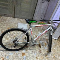 بايسكل مستعمل • يحتاج صيانة • الشعب