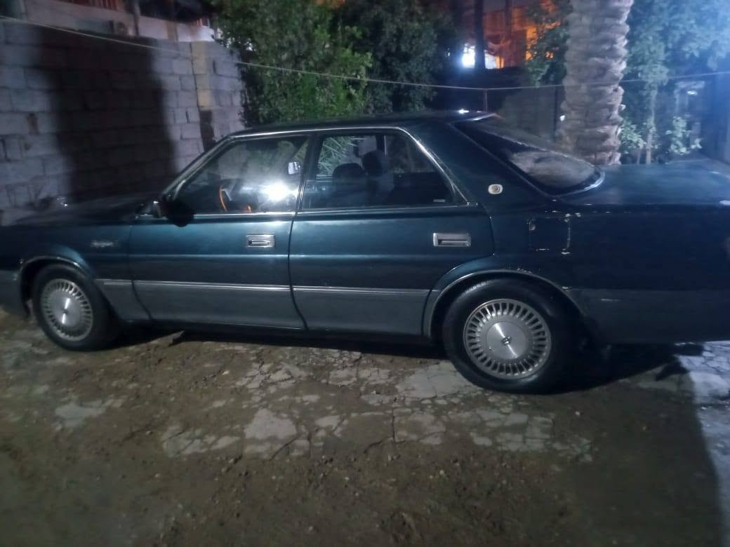 هارتوب 1991
حلوه سياره مكينه وكير جدد صدرها حلو

وكشرها حلو 30 وبيها مجال بسيط 
تخم تاير تبريد شغال بس شويه ضعف بالكمبريسر
تحويل مباشر 
***********
***********
العنوان فلوجه
