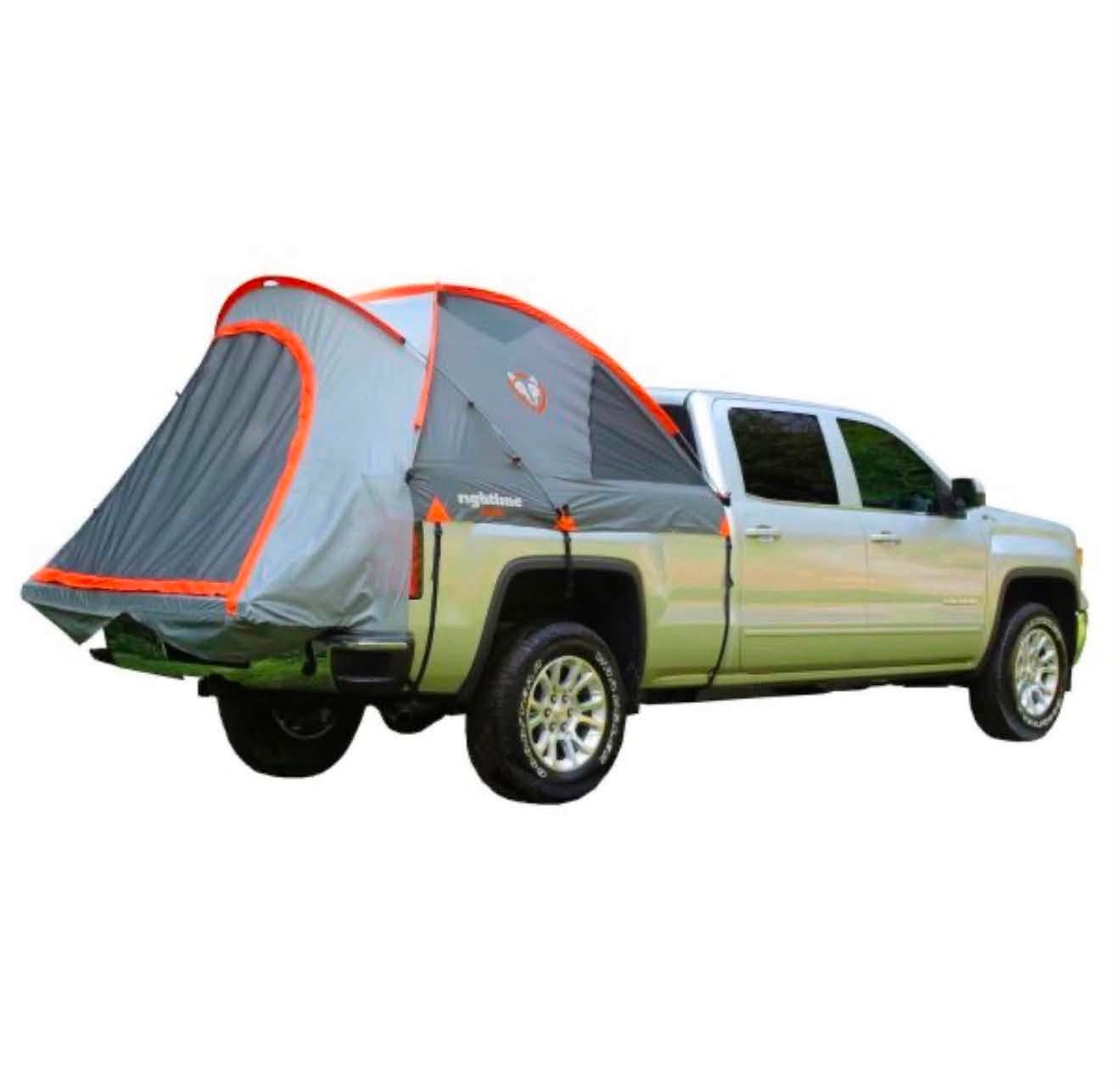 السلام عليكم للبيع خيمة صندوق الشاحنة (Truck Bed Tent)، والمخصصة للسيارات ذات الحوض الخلفي (مثل شاحنات فورد F150، رام، سيلفرادو).
تثبت هذه الخيمة مباشرة داخل صندوق الشاحنة لتوفر مكاناً مرتفعاً ومريحاً للنوم أثناء التخييم دون الحاجة لنصب خيمة على الأرض.
مقاومة الطقس: تأتي بتصميم مزدوج الطبقات مقاوم للماء (بمعدل PU2000mm) لحماية ممتازة من الأمطار والرياح.
أعمدة متينة: تعتمد على أعمدة دعم مصنوعة من الألياف الزجاجية (Fiberglass) بقطر 9 ملم لثبات عالٍ.
التهوية والأمان: تحتوي على نوافذ شبكية عالية الكثافة تمنع دخول الحشرات وتوفر تهوية ممتازة.
السعة : تتسع  ل 3 أشخاص 
تواصل خاص او ***********
