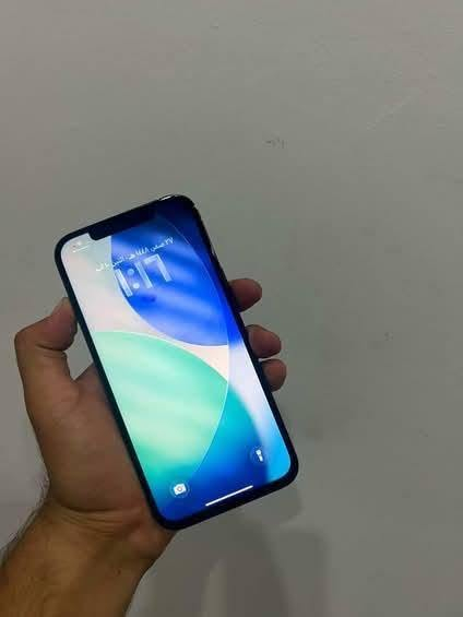 للبيع ايفون 12برو ماكس
ذاكره 256
بطاريه 77
مبدل شاشه اصليه فيس ايدي ميشتغل
وكامره تشكل 
السعر 240 بي مجال 
***********واتساب + اتصال
