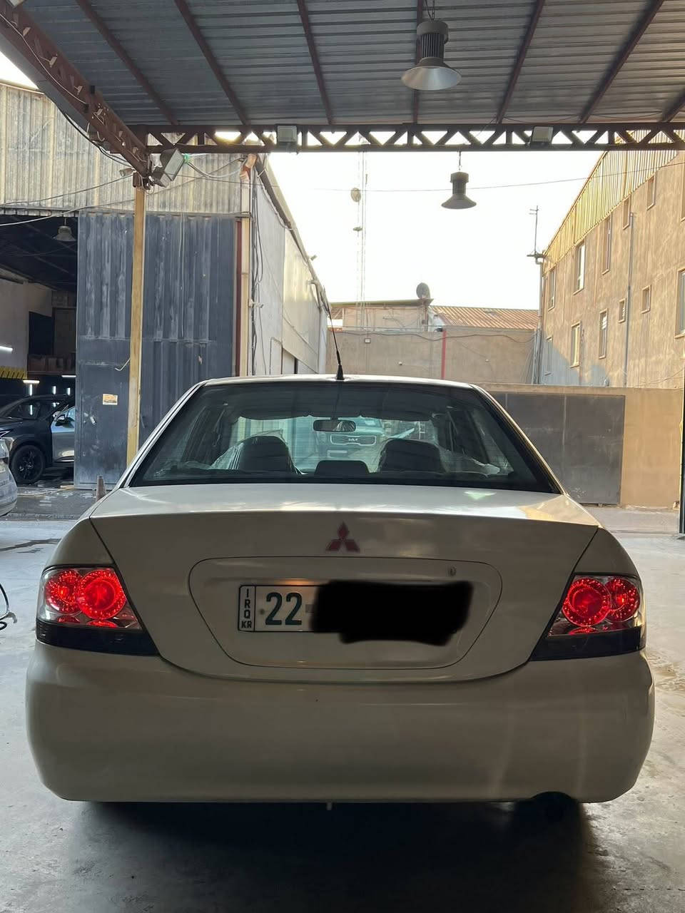 لانسر ٢٠١٠ • قير اوتوماتيك • سند لحد ٢٠٣١