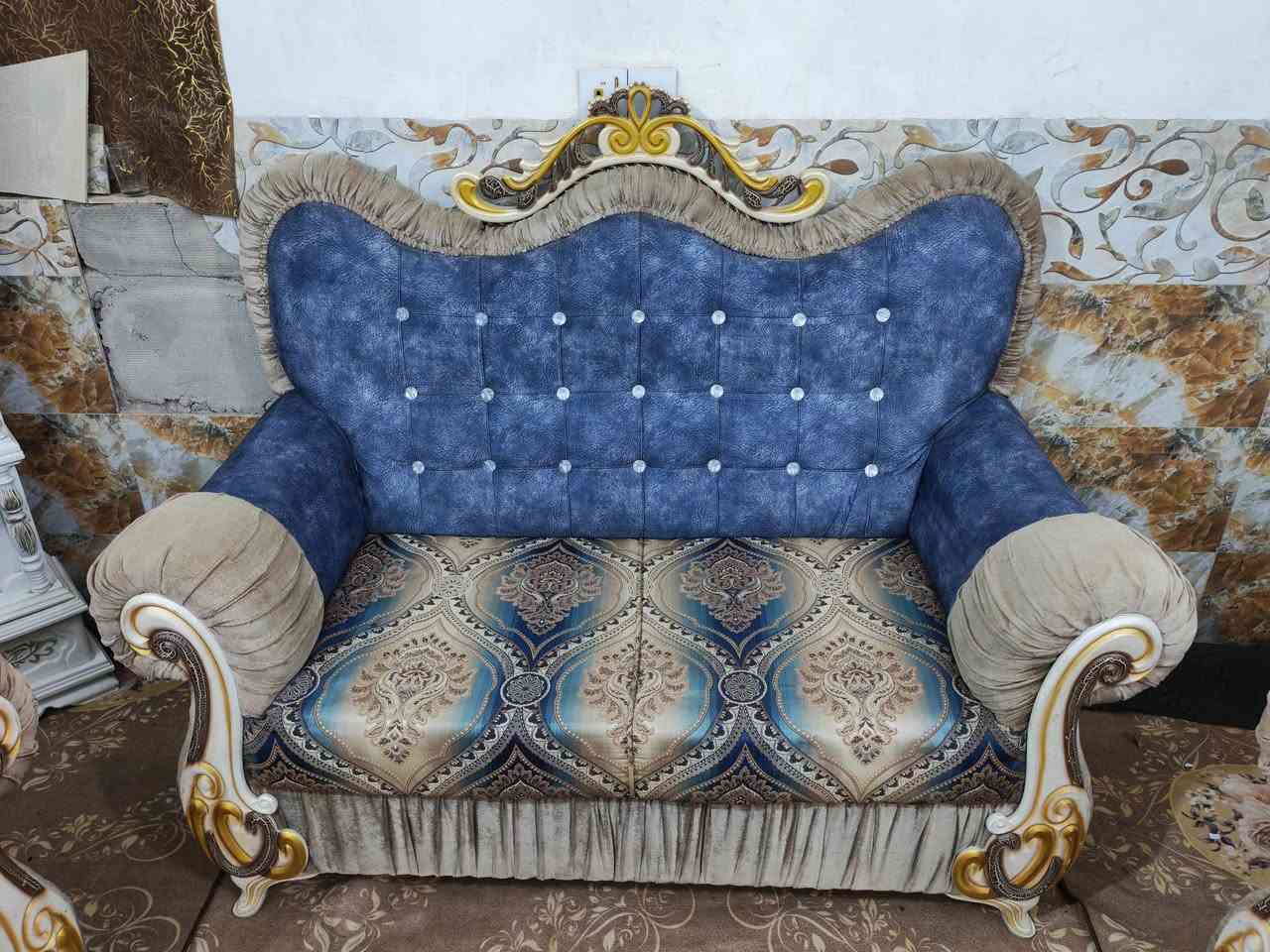 تخم ملكي👑 10مقاعد تسكام بلوك أسود حيل نضيف مابي اي ضرر السعر390 العنوان كربلاء بدايه الداخلي يوجد توصيل داخل كربلاء ***********
