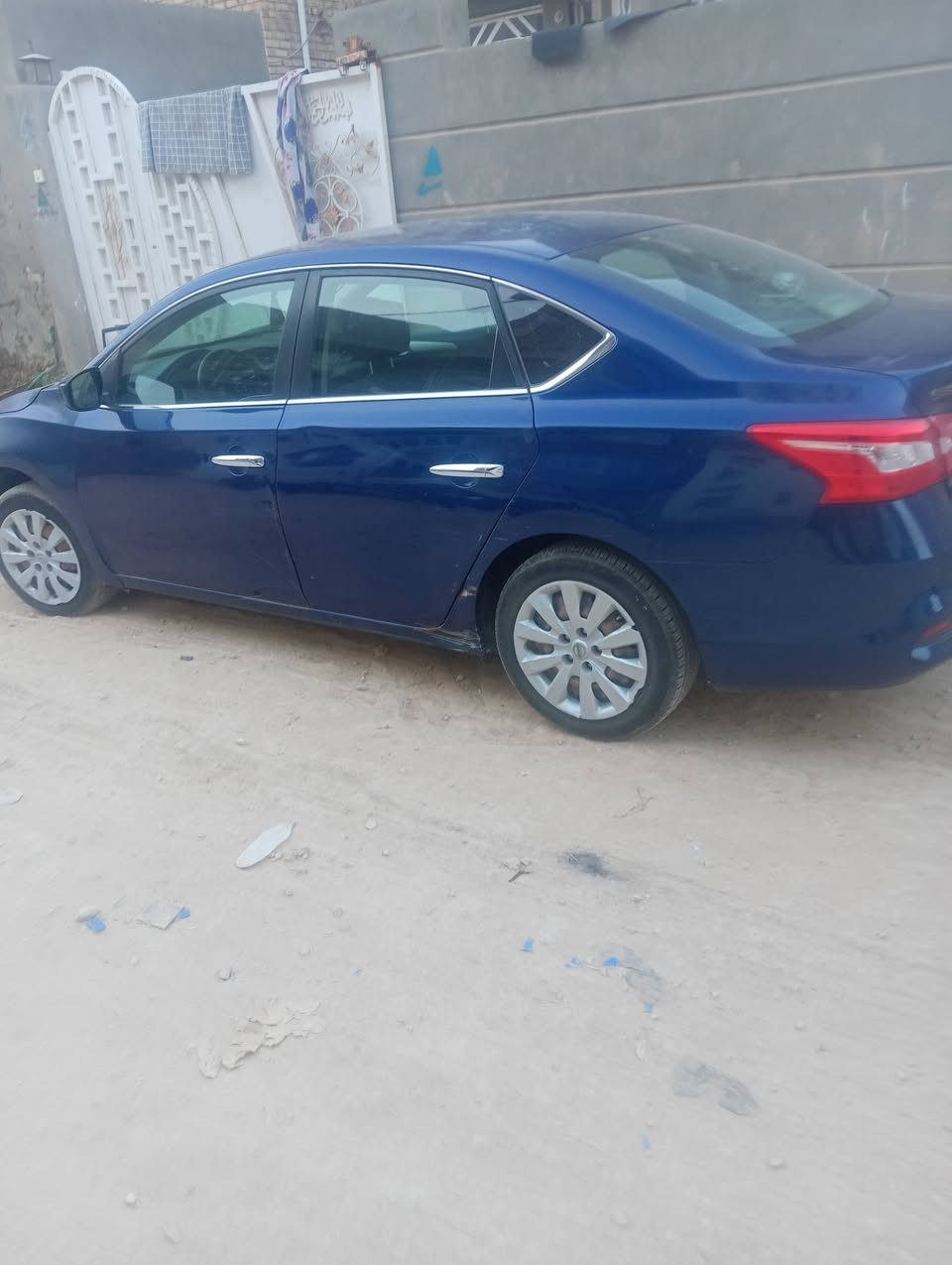 سنترا 19 جاملغ وبنيد صبغ بدون تبديل كير محرك تبريد حدادية مكفولات 85$.  ***********
