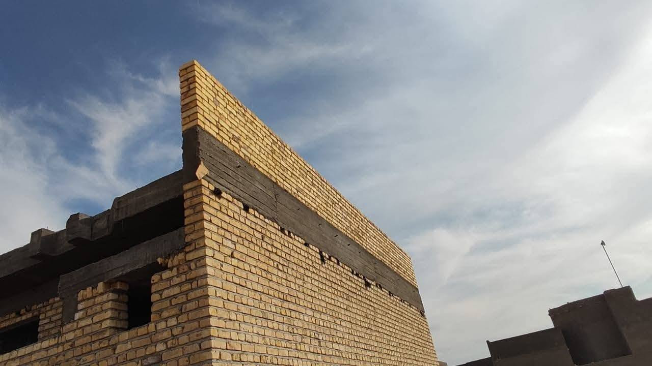 سلام عليكم خلفه بناء طابوك بلوك حجر مكطوعه وبليوميه 
***********

