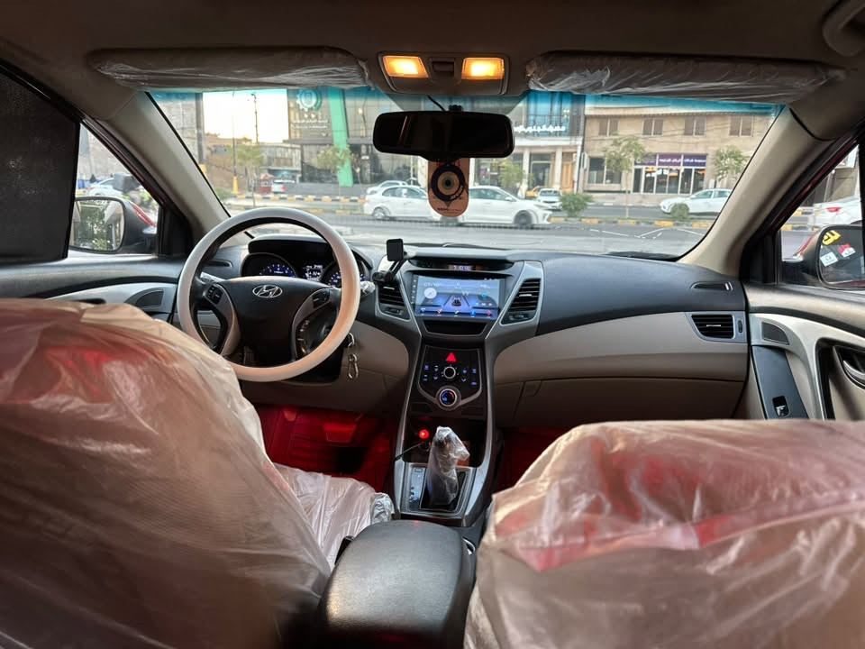 سلام عليكم النتره 16رقم مثنى باسمي شرط لمداور 
حداديه تبريد مكينه سياره كفاله مكينه 1600
مكاني نجف سياره سونارها موجود 
 السعر 122وبيها مجال 
الرقم ‭***********‬
وارد خليجي
