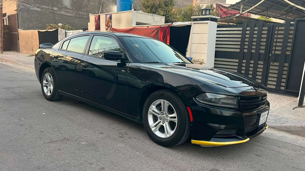 يالله السلام عليكم 
Dodge Charger SXT 2019 
موصفات في SXT معروفة
 الشاشة Car Play عرض خرائط 
حادث بسيط واضح في الصور
قطعة واحدة على البارد تعديل نفس الجاملغ   
حالوب خفيف وقليل 
البجم كبس بدون Air bag 
فقط  air bag البردة
تدفئة المقاعد + تدفئة مقود القيادة
مقعد السايق كهرباء 
رقم الشاصي 2C3CDXBG9KH588715
ماشية 168 كيلو 
السيارة جاهزة بدون أي نقص
تخم أطارات جديدة + بطارية جديدة
السعر 19500$ بيها مجال بسيط 
العنوان بغداد الزعفرانية
***********
