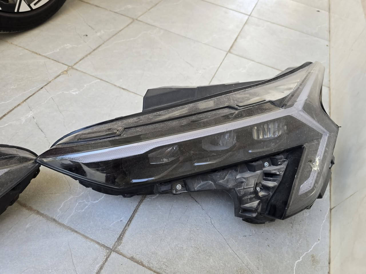السلام عليكم لايتات k5 2025  صينيات الصنع بدون كسسر ولا ظربه جديدات فقط اللد البرتقالي عاطل بيهن والباقي شغالات 100% للبيع ...***********السلام عليكم لايتات k5 2025  صينيات الصنع بدون كسسر ولا ظربه جديدات فقط اللد البرتقالي عاطل بيهن والباقي شغالات 100% للبيع ...***********
