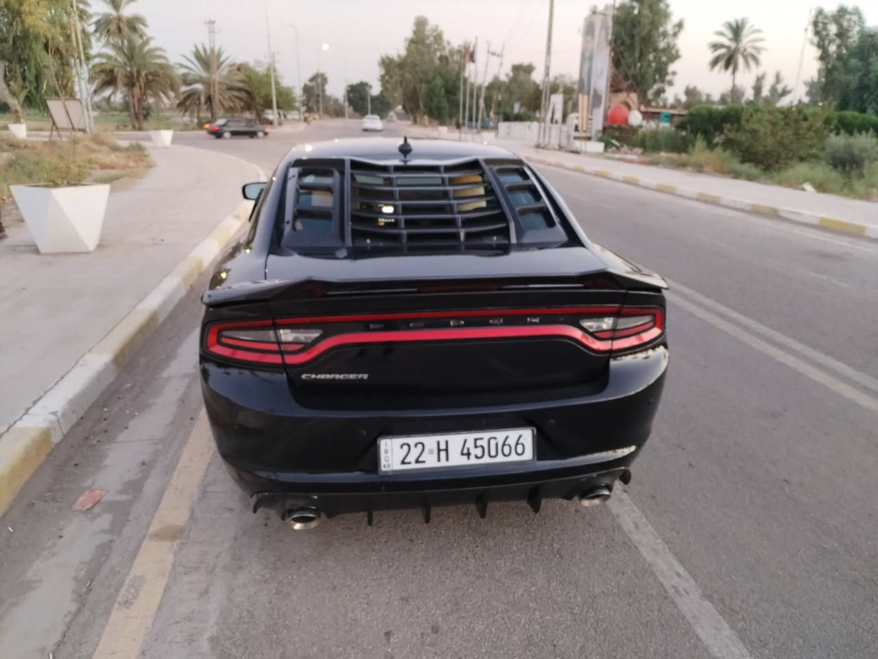 السلام عليكم دوج جارجر للبيع موديل 2016 اصل XXT ماشيه 170 الف  رقم اربيل باسمي هزه جديده وسنويه جديدة كلين تايتل شركه هارلم وارد أمريكي شاشه كبيره كشنات حضن سياره جاهزه مناقصه اي شي كتلوك الشركه موجود بيها كير مكينه كفاله صدر حدايده جديد وخير من الله السعر 185 قابل للتفاوض
***********
