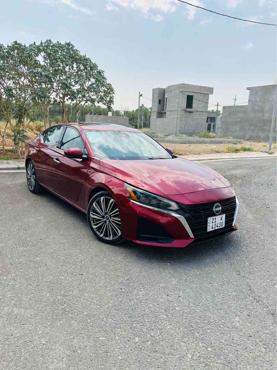 سلام عليكم 
موديل2023 
مواصفات SL فول الفول 
كشنات جلد وتدفئه 
كامرات 360 درجه 
كشنات كهربائي 
قياده ذاتيه 
ويل 19 
سلايت 
شاشه جبيره 
السياره فول الفول بعد ميجي اعلى منها 
السياره جديده مابيها نواقص 
ماشيه 58 الف ميل 
حادثها جاملغ وحافت البنيد بدون دواخل 
ناشر سونارها ورقم شاصيها 
سنويتها لحد 2031 سنويه بسمي 
مكانها خانقين 
سعرها 165 وبي مجال للشراي 
*********** خناقين, ديالى
