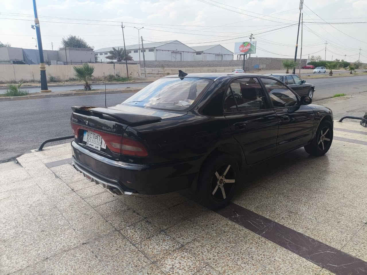 مستبوشي كالنت بزون مستعجل على البيع سيارة حلوى وكاعدة تبريد ثلج تدفئة نار محرك ٦ شرط لا صرف ولا نفخ كير عادي رقم انكليزي بأسمنا السعر ٣٥ وبيها مجال مكانها الموصل ***********
