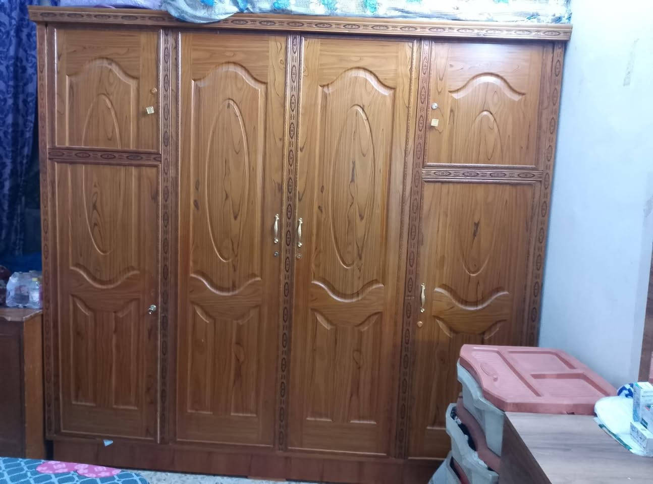 سلام عليكم كنتور للبيع وياه جربايه صوميه عراقيه دوشك اسفنج ظغط ميز مرايه كومديات 2 السعر خاص الشراي يتصل بلرقم ويدلل مستعجل على بيعته مكان بغداد البياع *********** وتساب موجود
